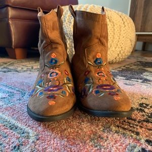 Floral Embroidered Booties